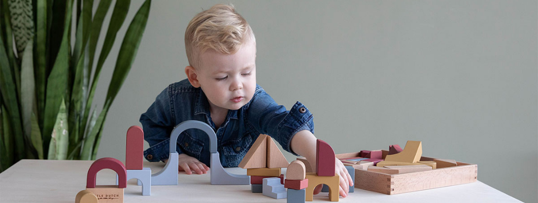 Toto je TOP 9 Montessori hračiek z ekologického dreva